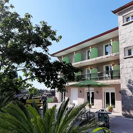 Hotel Chamuinas