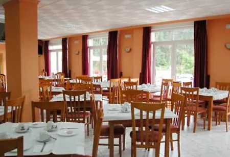 Chamuinas Hotel
